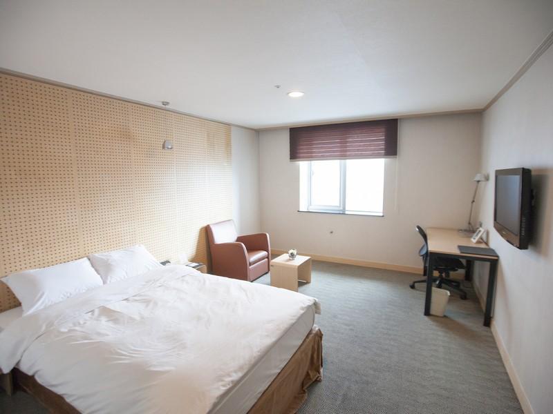 Changwon Hotel Exterior photo